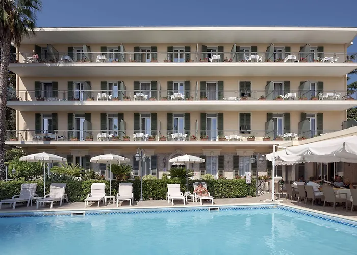 Hotel Paradiso